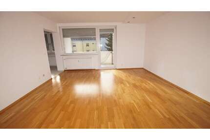 Wohnung zum Mieten in Straubing 750,00 € 87.81 m²