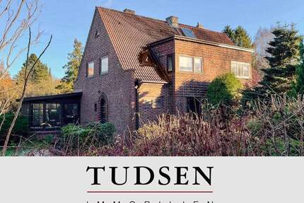Klassische Doppelhaushälfte mit Erweiterungsmöglichkeit. - Hamburg Volksdorf