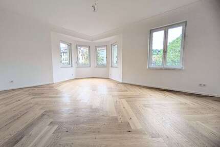 Wohnung zum Mieten in Stuttgart 2.700,00 € 122 m²