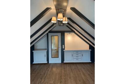 Dachgeschosswohnung - 600,00&nbsp;EUR Kaltmiete, ca.&nbsp; 55,00&nbsp;m&sup2; in Weilburg (PLZ: 35781)