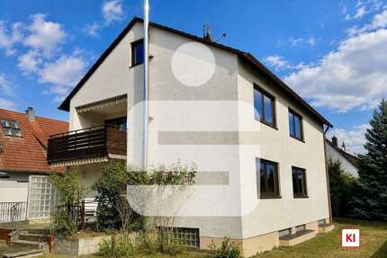 Haus zum Kaufen in Uttenreuth 849.000,00 € 173 m²