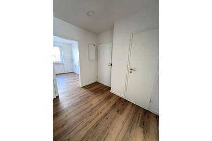 Wohnung zum Mieten in Duisburg 700,00 € 84.1 m²