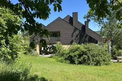 Haus zum Kaufen in Maroldsweisach 665.000,00 € 480 m²