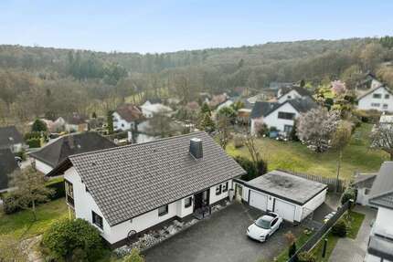Haus zum Kaufen in Freudenberg 425.000,00 € 225 m²