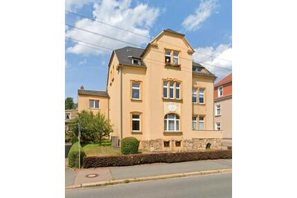 Mehrfamilienwohnhaus und Gewerbeanbau mit Entwicklungspotential - Hohenstein-Ernstthal