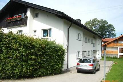 Dachgeschosswohnung ab 01.06.2026 zu vermieten - Tegernsee
