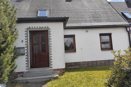Reihenmittelhaus in Chemnitz - 159.000,00&nbsp;EUR Kaufpreis, ca.&nbsp; 160,00&nbsp;m&sup2; in Chemnitz (PLZ: 09127) Adelsberg
