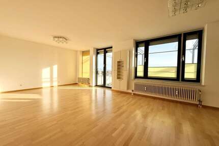 Wohnung zum Mieten in Mannheim 2.250,00 € 187.97 m²
