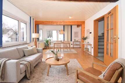 Haus zum Mieten in Buseck 1.400,00 € 172 m²