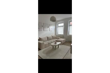 2 Zimmer Wohnung Bahnhofnähe zu vermieten mit Möbelabnahme - Lüneburg Ebensberg