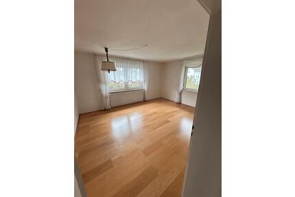 3-Zimmerwohnung mit Stellplatz und Balkon in Thalfingen - Elchingen Oberelchingen