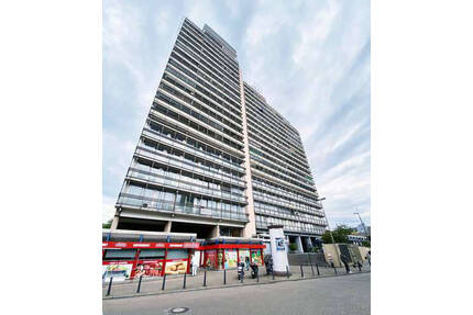 Helle, moderne Wohnung mit Balkon im 5. OG - Ludwigshafen am Rhein Mitte