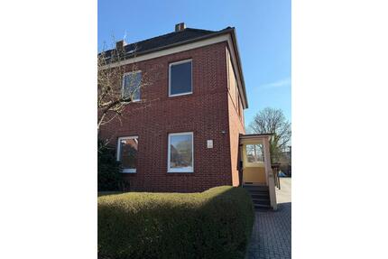 Stilvolle 3-Zimmer-Wohnung mit Garten im Herzen von Papenburg