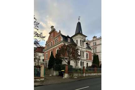 Haus zum Kaufen in Grimma 1.300.000,00 € 1068 m²