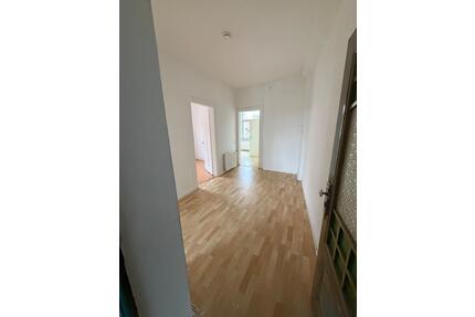 Charmante Altbauwohnung mit hohen Decken & Gartenmitnutzung - Bielefeld Heepen
