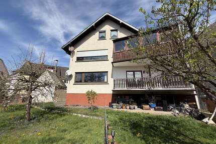 Haus zum Kaufen in Nauborn 279.000,00 € 205 m²