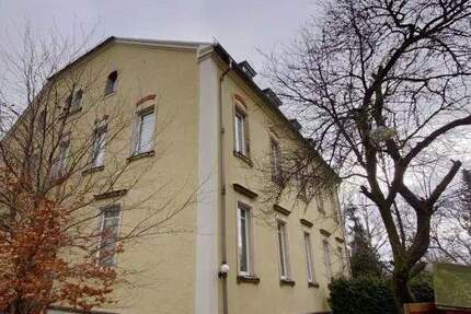 Erstbezug nach Renovierung: Große offene 3R- Wohnung in Radebeul