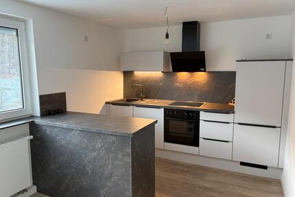 2 12 Raum Wohnung Struth-Helmershof - Floh-Seligenthal