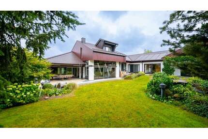Haus zum Kaufen in Herrenberg 1.349.000,00 € 380.77 m²