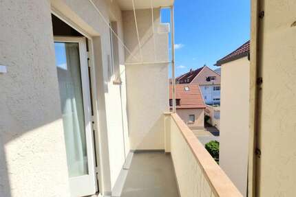 Wohnung zum Kaufen in Stuttgart 175.000,00 € 64.57 m²