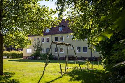 Haus zum Kaufen in Delmenhorst 649.000,00 € 540 m²