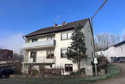 Zweifamilienhaus mit viel Potential im fränkischen Weinbaugebiet - Ippesheim Herrnberchtheim