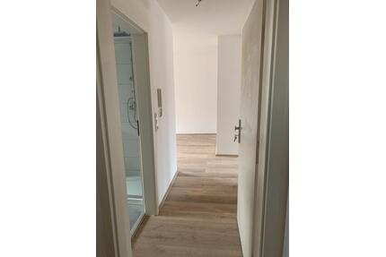 Großzügige 4-Zimmer-Wohnung im 1. Obergeschoss - Fränkisch-Crumbach