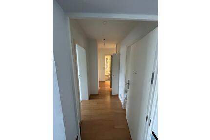 Provisionsfrei: 3 Zimmer Wohnung - ruhige Lage in Köln-Rondorf