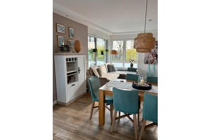 Schöne Penthouse-Wohnung 110 qm in Holdorf zu verkaufen