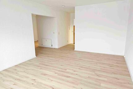 helle, sanierte 2-Zimmerwohnung provisionsfrei - Mainz Lerchenberg
