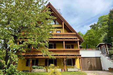 Haus zum Kaufen in Neuendettelsau 430.000,00 € 262 m²