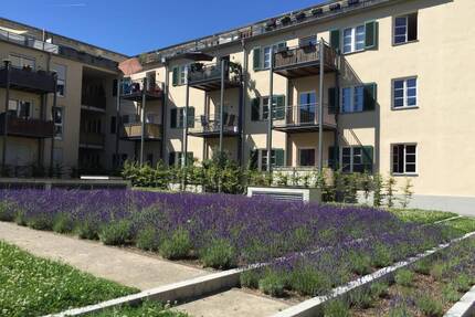 Nette 2 ZKB Wohnung mit großer Loggia - Denkmalschutzgebäude - günstig auch für Münchenpendler - Augsburg Lechhausen