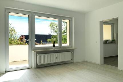 provisionsfreie ETW inkl. Stellplatz, modernisiert, sofort frei - Friedrichshafen Ailingen