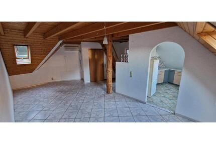 1,5 Zimmer Wohnung DG - 780,00&nbsp;EUR Kaltmiete, ca.&nbsp; 50,00&nbsp;m&sup2; in Rheinfelden (Baden) (PLZ: 79618)