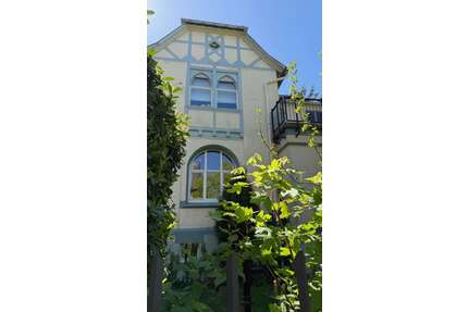 Haus zum Kaufen in Bensheim 1.200.000,00 € 230 m²