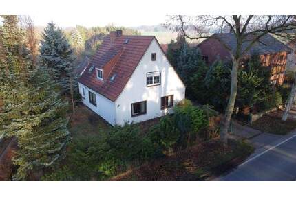 Einfamilienhaus mit viel Potential und großem Grundstück zu verkaufen - Achim Baden