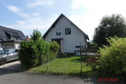 Großzügiges Einfamilienhaus in familienfreundlicher Lage - Windeck