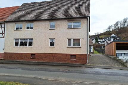 Ein-bis Zweifamilienhaus - 110.000,00&nbsp;EUR Kaufpreis, ca.&nbsp; 200,00&nbsp;m&sup2; in Liebenau (PLZ: 34396)