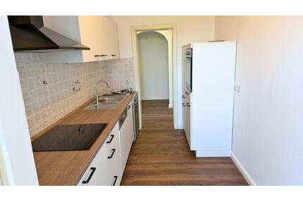 Gut geschnittene drei Zimmer Wohnung mit Sicht über Buxtehude