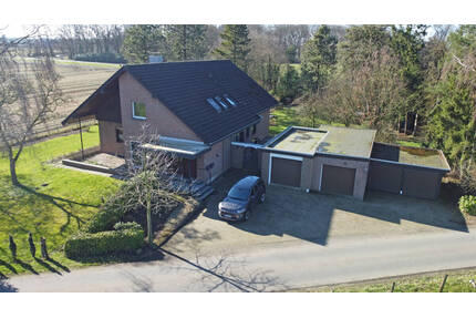 Idyllisches Zweifamilienhaus in Wesel-Lackhausen - Wohnen zwischen Natur und Ortskern!