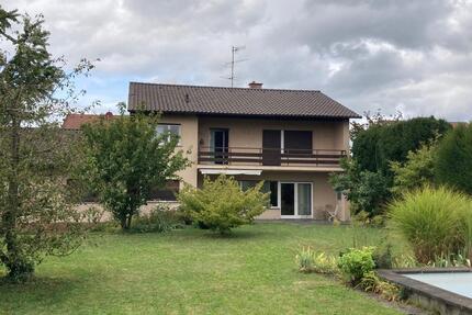 Einfamilienhaus mit Praxisanteil - vielseitig nutzbar - Eimeldingen