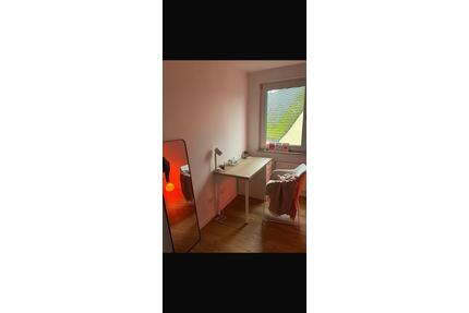 Wohnung Bochum Langendrear - 550,00&nbsp;EUR Kaltmiete, ca.&nbsp; 39,00&nbsp;m&sup2; in Bochum (PLZ: 44892) Bochum-Ost