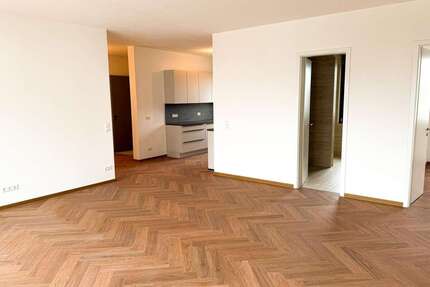 Wohnung zum Mieten in Denkendorf 1.865,00 € 109.8 m²