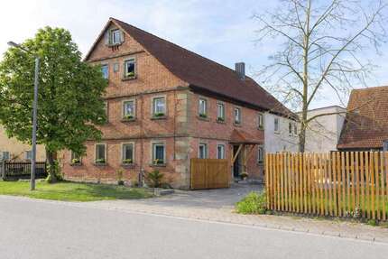 Haus zum Kaufen in Geslau 499.000,00 € 280 m²