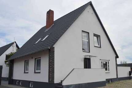 Wohnung zum Kaufen in Cuxhaven 379.000,00 € 90 m²