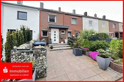 Modernisiertes RMH mit traumhaftem Garten - Lübeck St. Lorenz Nord