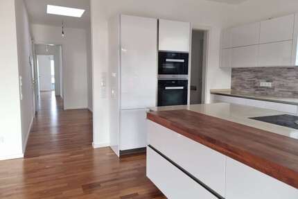 Wohnung zum Mieten in Bad Soden am Taunus 3.200,00 € 145 m²