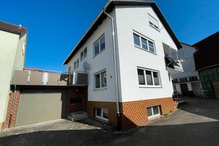 Mehrfamilienhaus mit Hofstelle in Bad Kissingen Reiterswiesen