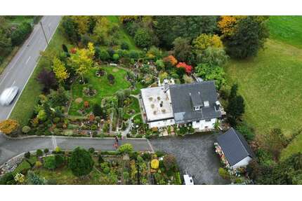 Haus zum Kaufen in Wiehl 348.000,00 € 163 m²