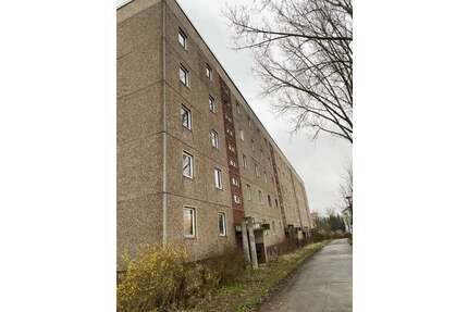 Haus zum Kaufen in Doberlug-Kirchhain 350.000,00 € 2974.43 m²